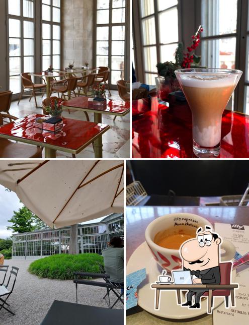 Gli interni di illy Caffè