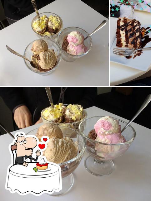 Vanilla cafe serve un'ampia selezione di dessert