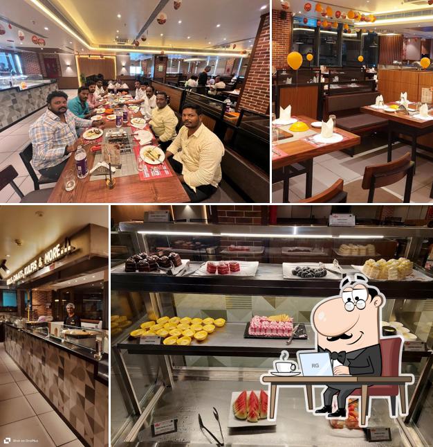 The interior of BARBEQUE NATiON FooD
