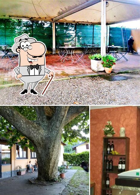 La immagine della esterno e vino di Il Fante Di Picche