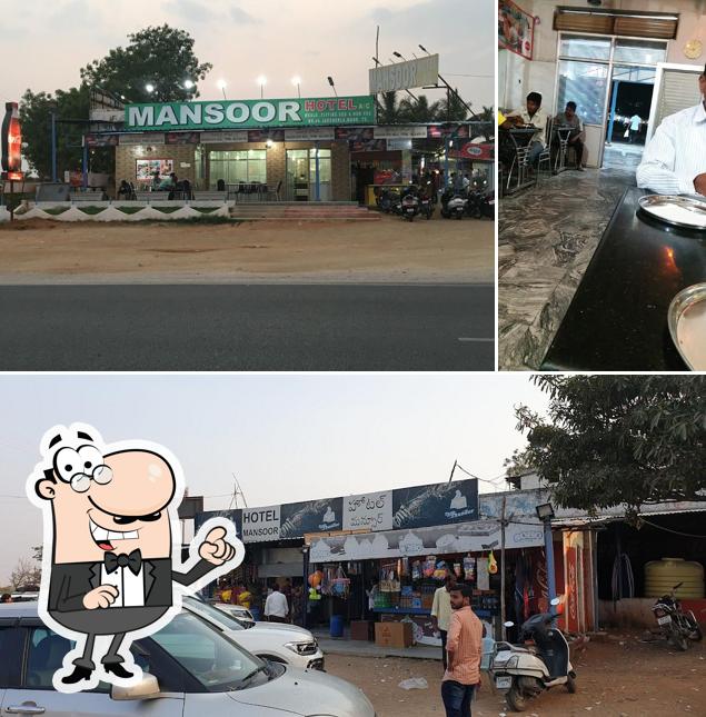 Take a look at the exterior of Mansoor Dhaba