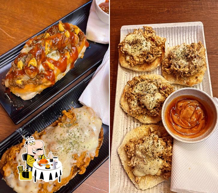 Meals at MeeMaws Burger
