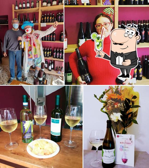 Goditi un drink a Enoteca Azienda Agricola Pepe Rocco