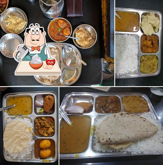 Kolkata'Z Hotel serves a number of sweet dishes