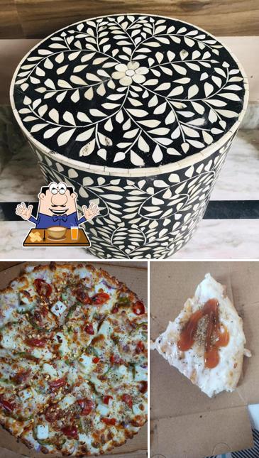 Food at Pizzania Food Tower
