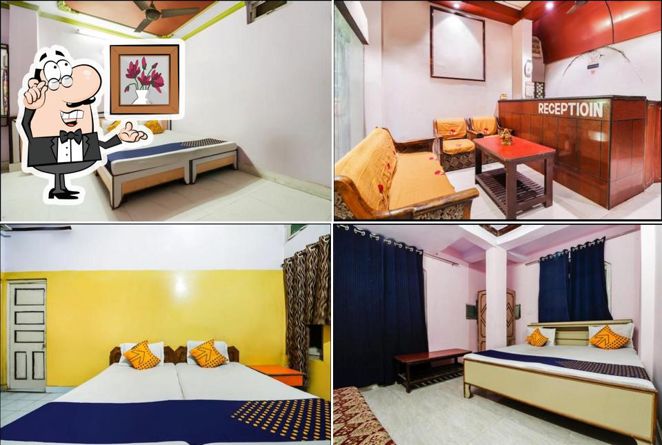 RAJSHREE HOTEL (Station road)