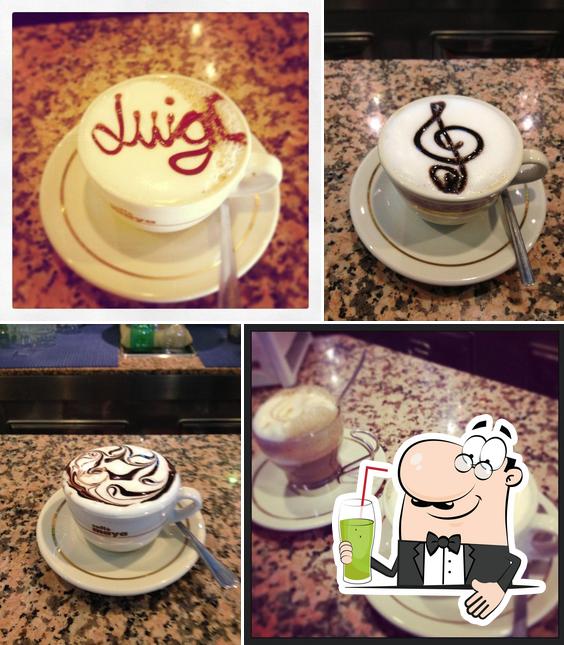 Caffè Impero offre un'ampia gamma di cose da bere