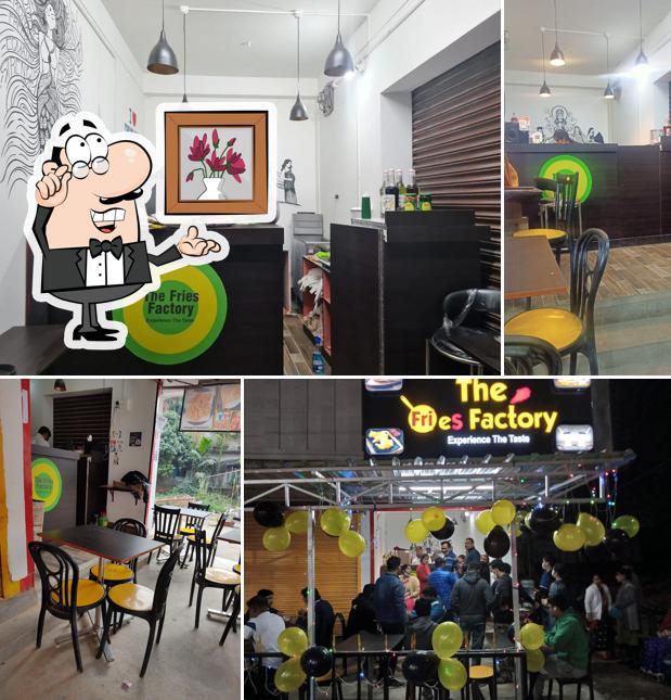 Check out how THE FRIES FACTORY looks inside