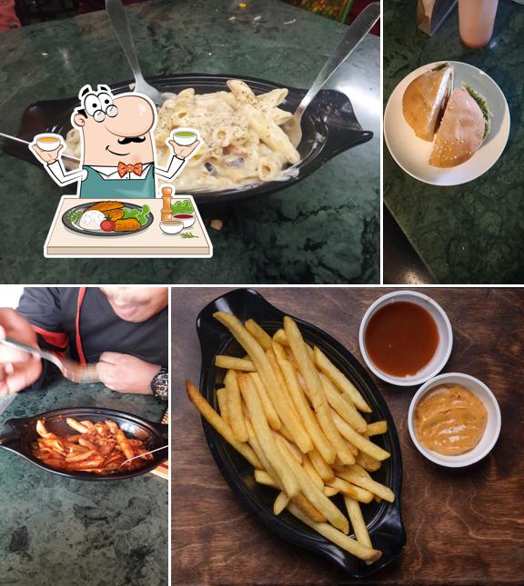 Food at WORLD OF CAFE