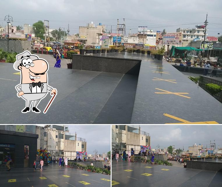 Check out how Domino's Pizza Sector 5, Rewari looks outside