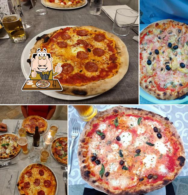 Prenditi tra le molte varianti di pizza