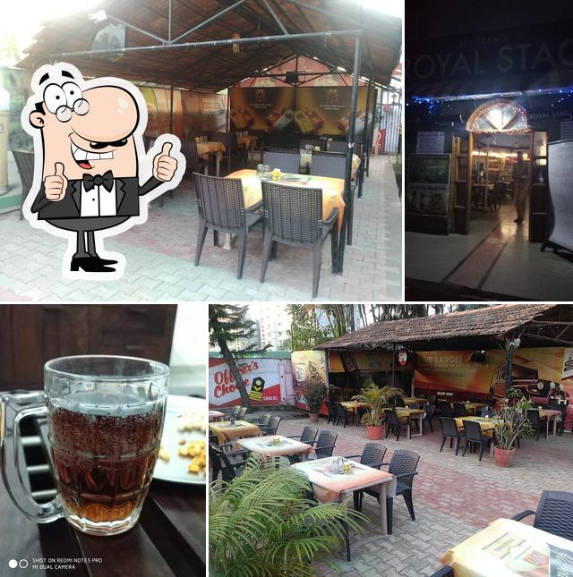 Hotel Gunjan Bar