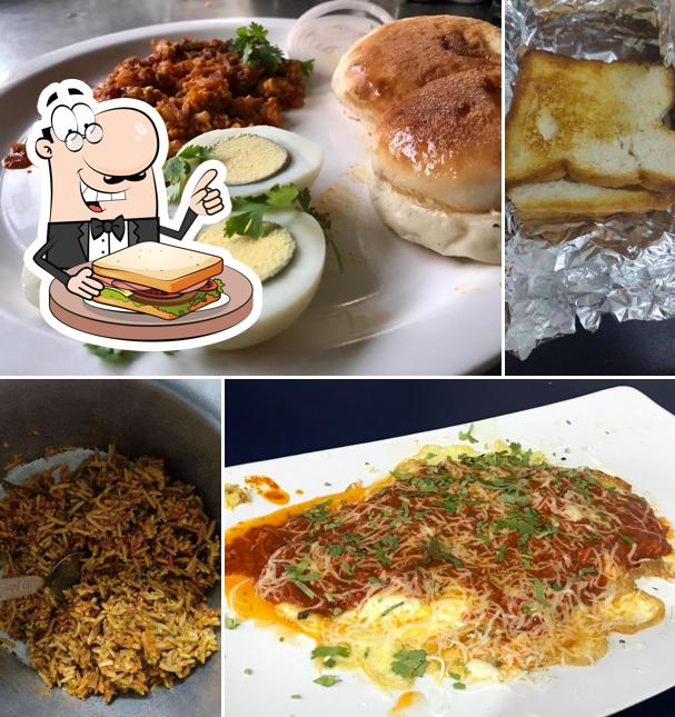 Grilled cheese sandwich at Maji Sainik Egg Zone