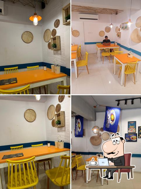 Take a seat at one of the tables at Momofy