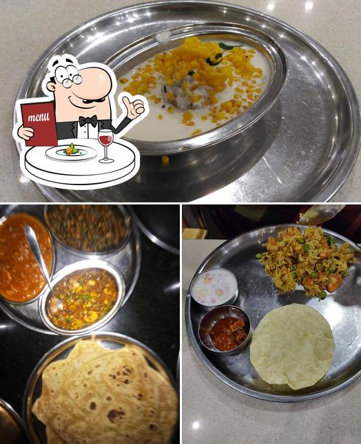 Food at Ashok Bhavan