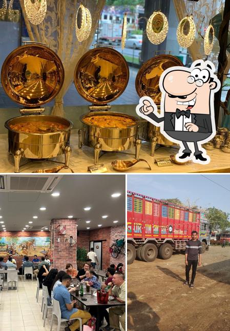 You can get some fresh air at the outside area of Bhau Ka Dhaba