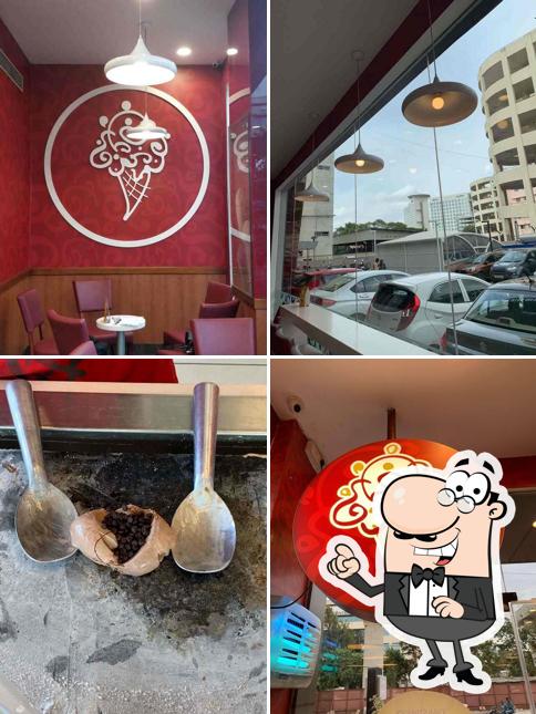 The interior of Cold Stone Creamery-Whitefield