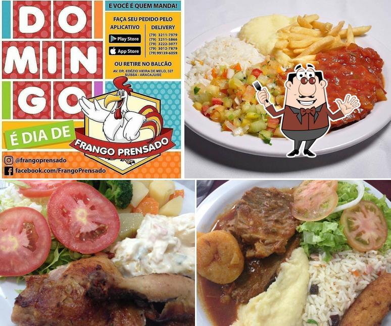 Comida em Frango Prensado
