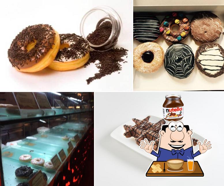 Food at Mad Over Donuts