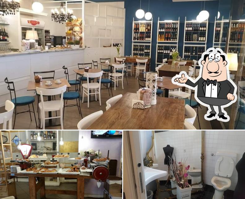 Installez-vous à l'une des tables de Barrino