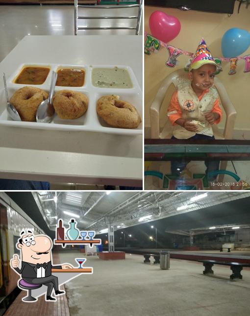 The photo of Food Plaza (IRCTC)’s interior and dessert