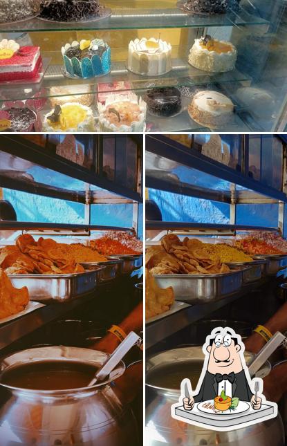 Food at Krishna Cake Palace