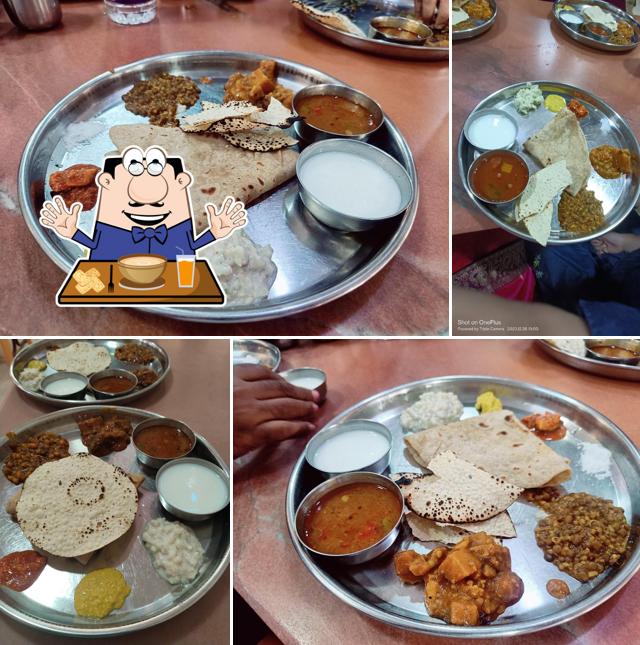 Waman Bhojnalaya Narsobawadi