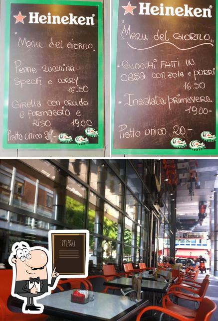 La immagine di lavagna e interni da Ristorante Birreria City