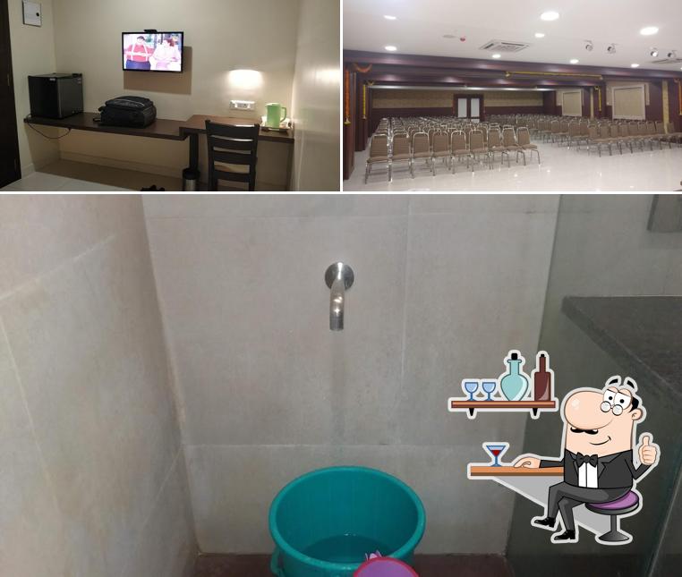 Check out how Samy Hotel looks inside