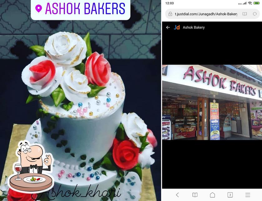 Food at Ashok Bakery -JUNAGADH