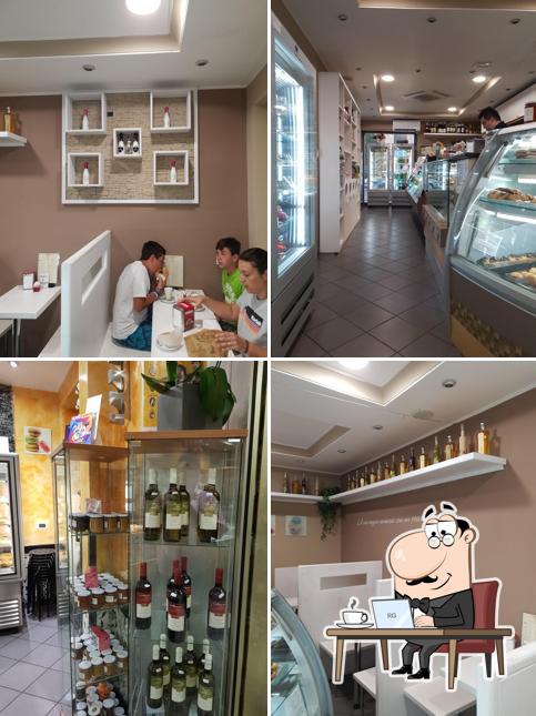 Gli interni di Demontis Pasticceria