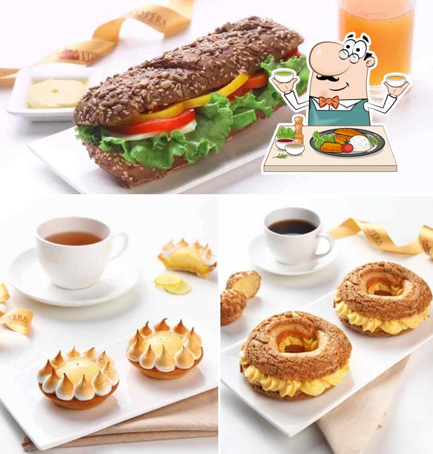 Take a look at the picture depicting food and beverage at L’Opéra