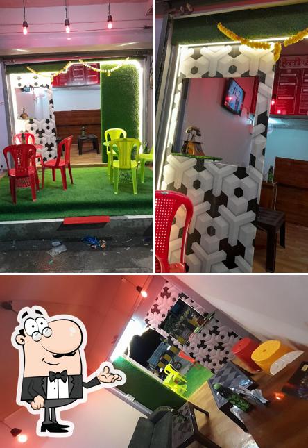 The image of Helo Sandwich - Best Sandwich In Ratlam’s interior and food