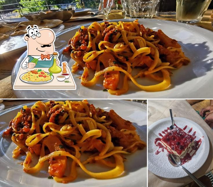 Tagliatelle al Ristorante La Caveja