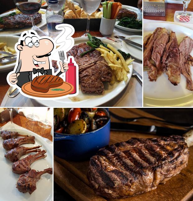 Experimente pratos de carne no Esplanada Grill