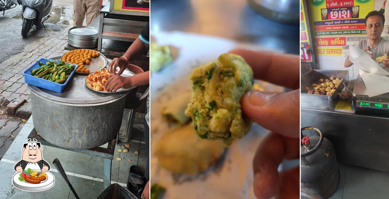 Food at Mayur Bhajiya House