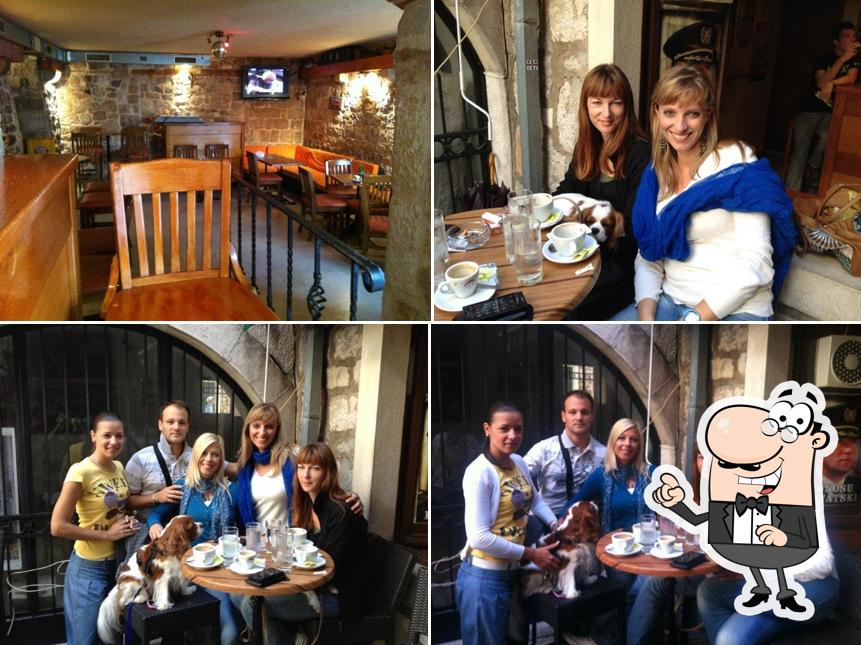 Dai un'occhiata agli interni di Caffe bar Volta