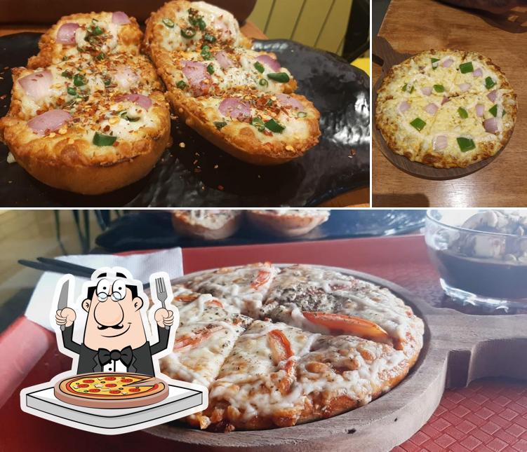 Get pizza at Brown Burger Co. RR Nagar