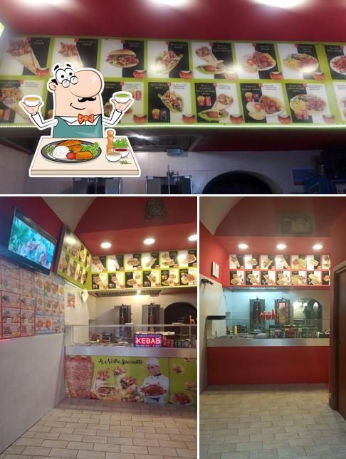 Cibo al HALAL Ottimo kebabberia HOSHIARPURIA (BOBBY)