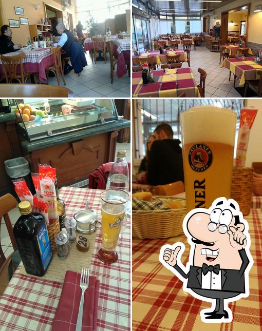 La foto della interni e bevanda di Trattoria Bar La Campagnola