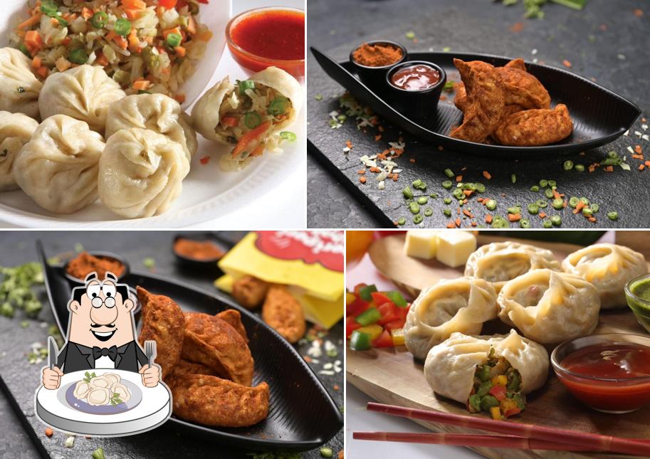 Dumplings at Wow! Momo