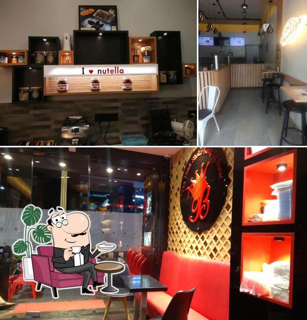 The interior of 99 PANCAKES