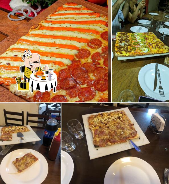 Comida em Pizzaria Quadrada Parque ipê