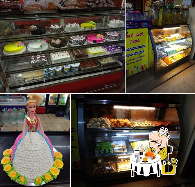 Food at Rs Bakery