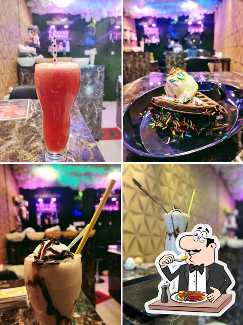 Food at DL CAFE SINCE 22
