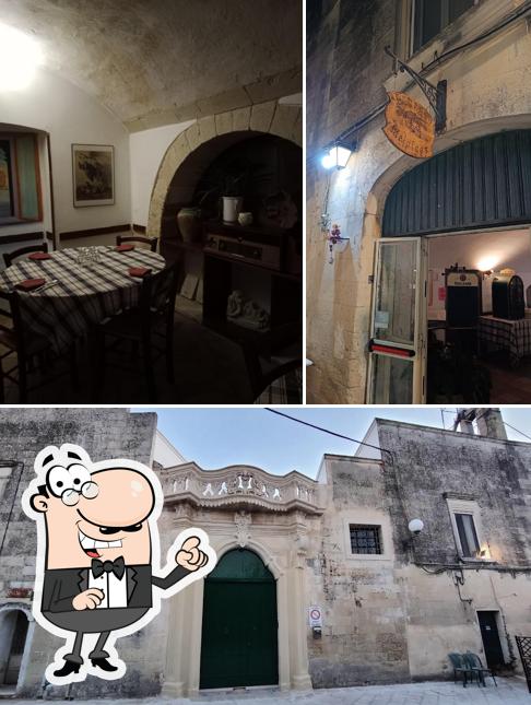 Siediti a un tavolo di Melpigos Taverna