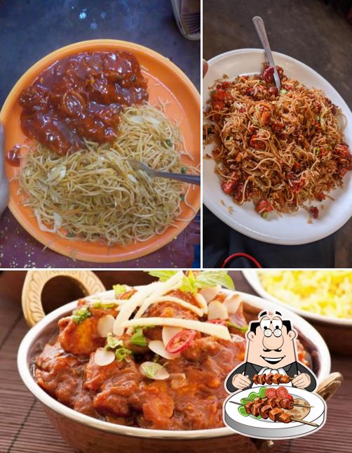 Food at Mom's Kitchen