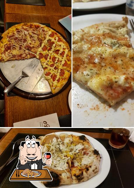 Escolha pizza no O Forno Rio Tijuca