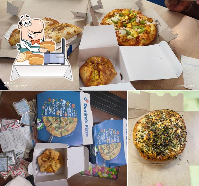 Garlic bread at Domino's Pizza Vijayanagar, Sangli