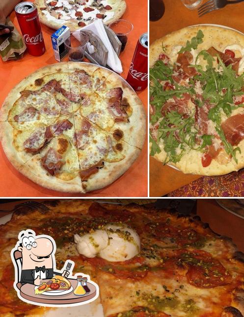 Prenditi una pizza a Condimento A Sentimento
